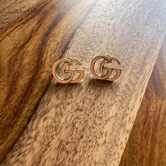 Gucci GG Gold Logo Earrings - Picture 1 of 5